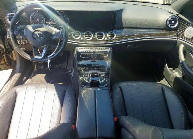 Auction sale of the 2018 Mercedes-benz E, vin: WDDZF4KB6JA354294, lot number: 55029086