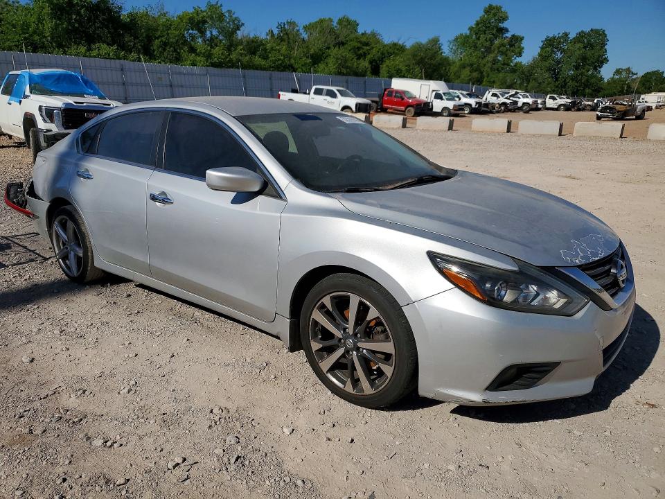 Продажа на аукционе авто 2016 Nissan Altima, vin: 1N4AL3APXGC260655, номер лота: 52229146