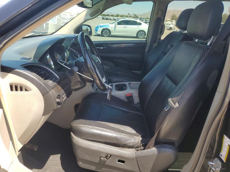 53110156 :رقم المزاد ، 2C4RC1CG8FR504131 vin ، 2015 Chrysler Town & Country مزاد بيع