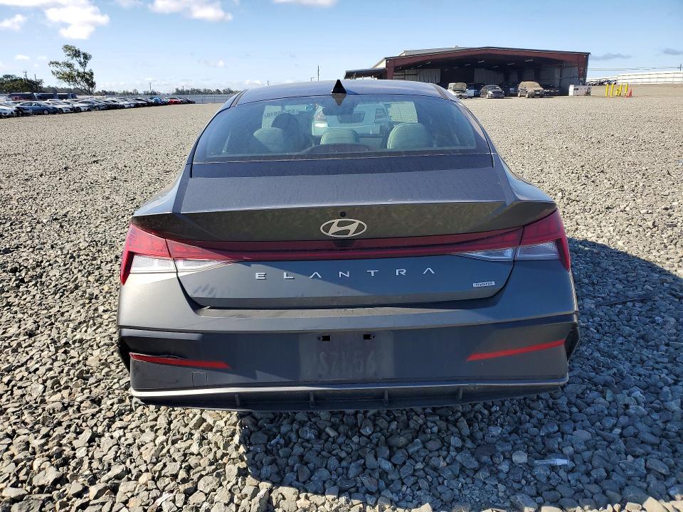 Auction sale of the 2025 Hyundai Elantra, vin: KMHLN4DJ8SU138840, lot number: 53546916
