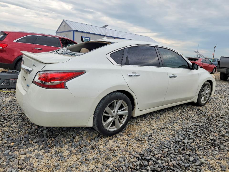 53471436 :رقم المزاد ، 1N4AL3APXEN233084 vin ، 2014 Nissan Altima مزاد بيع