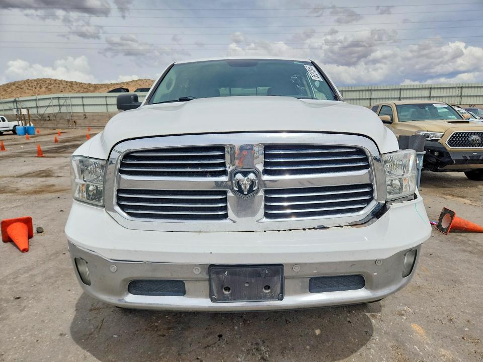 55203956 :رقم المزاد ، 1C6RR7TTXKS566760 vin ، 2019 Ram 1500 Classic مزاد بيع