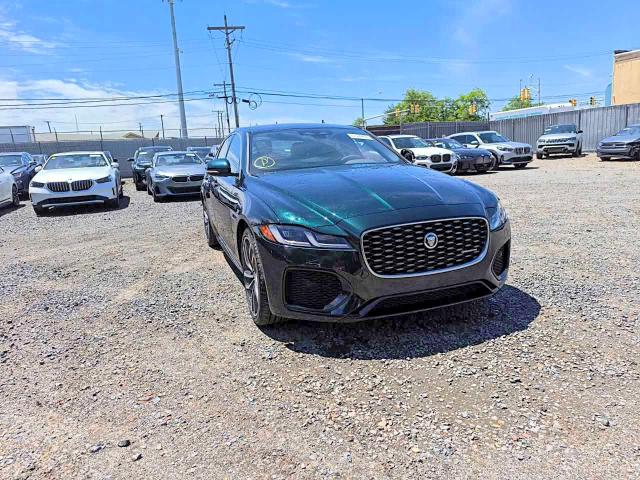 Продажа на аукционе авто 2024 Jaguar Xf, vin: SAJBL4GX4RCY96942, номер лота: 54848266