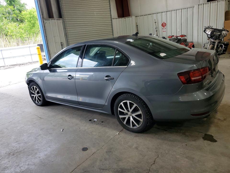 55574436 :رقم المزاد ، 3VWDB7AJ3HM367430 vin ، 2017 Volkswagen Jetta مزاد بيع