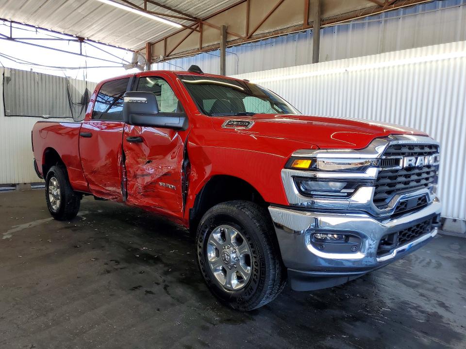 51912206 :رقم المزاد ، 3C6UR5DJ6TG197822 vin ، 2026 Ram 2500 مزاد بيع