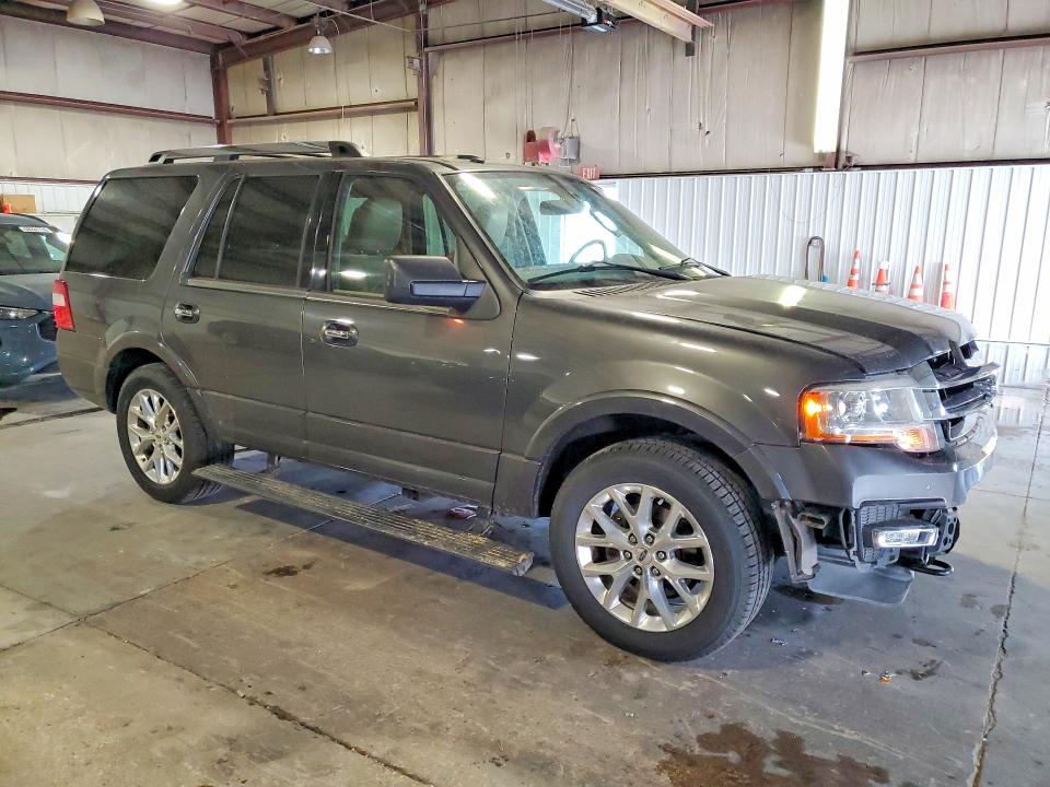 Продажа на аукционе авто 2015 Ford Expedition, vin: 1FMJU2AT1FEF37528, номер лота: 52387936