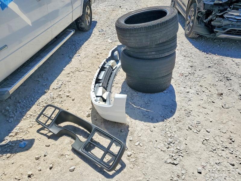 53712366 :رقم المزاد ، 1GTEC14V44Z178388 vin ، 2004 Gmc New Sierra مزاد بيع