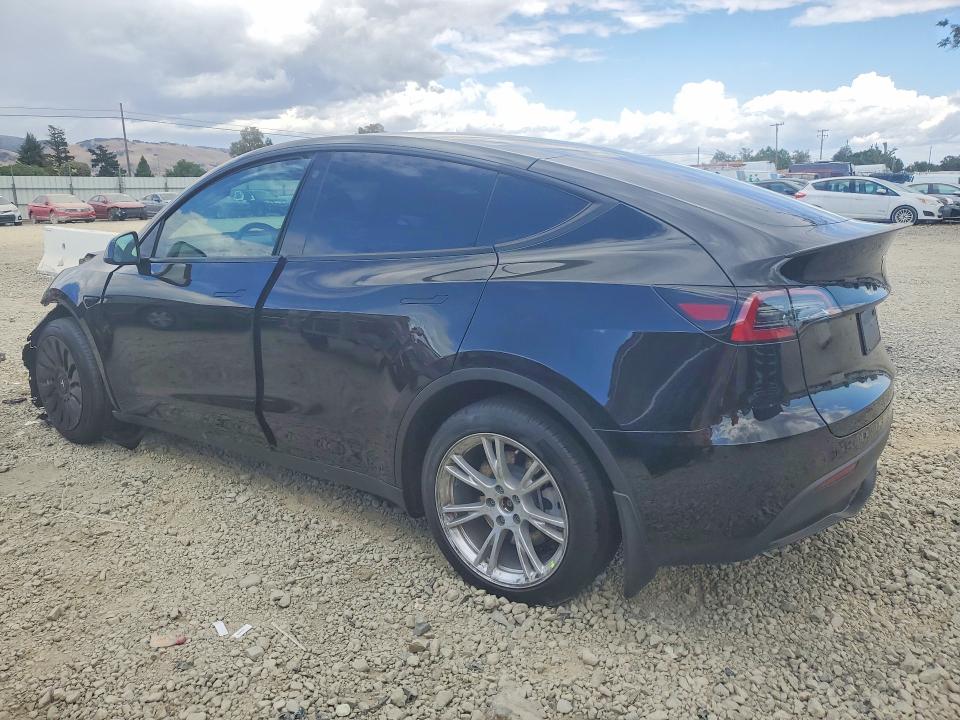55056386 :رقم المزاد ، 7SAYGDEEXPF636482 vin ، 2023 Tesla Model Y مزاد بيع