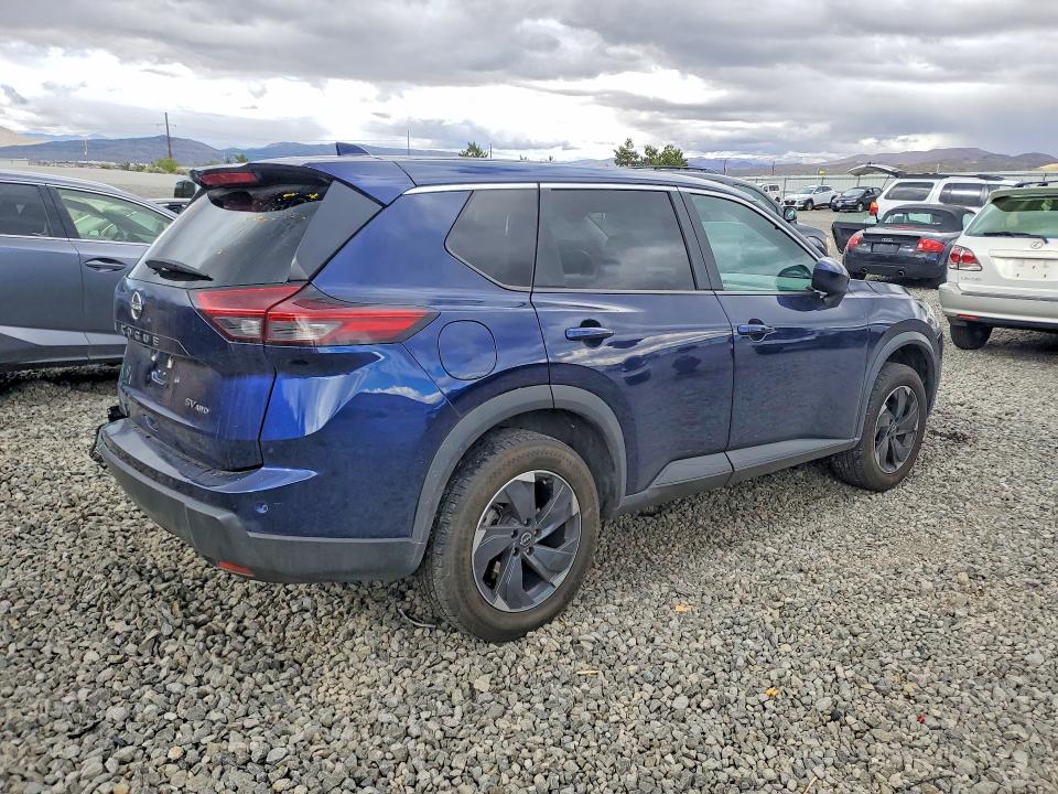 54896146 :رقم المزاد ، 5N1BT3BB1RC715599 vin ، 2024 Nissan Rogue مزاد بيع