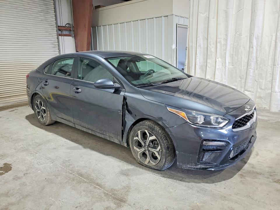 2021 Kia Forte მანქანა იყიდება აუქციონზე, vin: 3KPF24ADXME325717, აუქციონის ნომერი: 53523526
