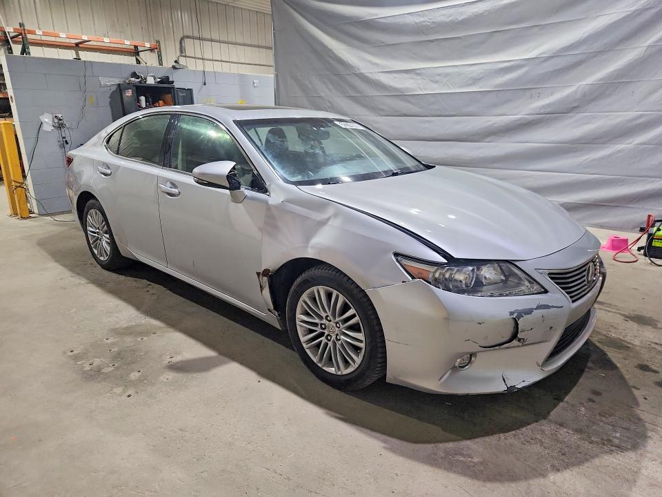 Продаж на аукціоні авто 2015 Lexus Es, vin: JTHBK1GGXF2207244, номер лоту: 51274086