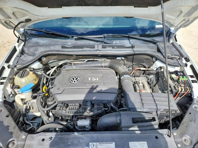 52062396 :رقم المزاد ، 3VW4S7AJ3EM336917 vin ، 2014 Volkswagen Jetta مزاد بيع