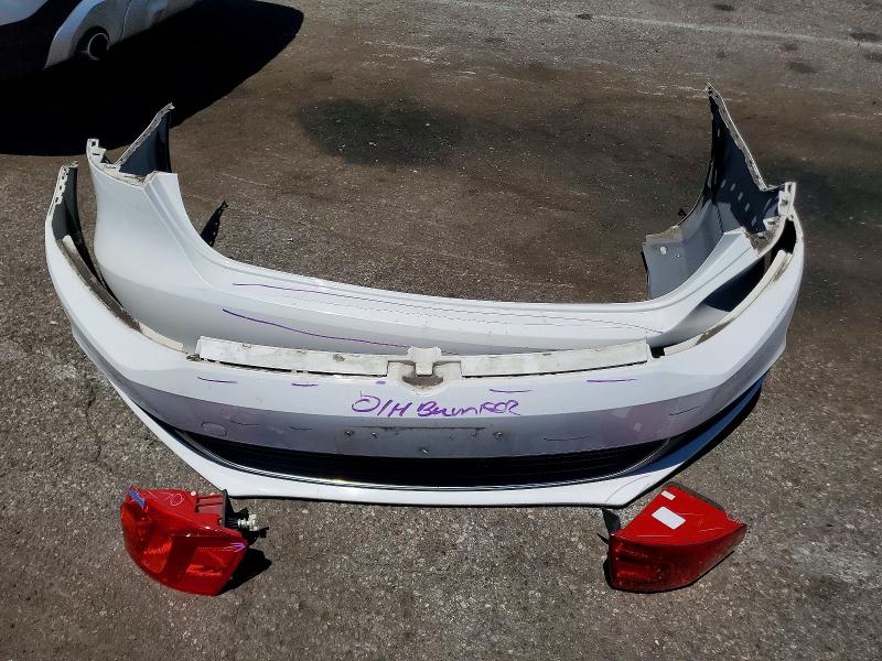 53122686 :رقم المزاد ، 3VWDP7AJ3DM409235 vin ، 2013 Volkswagen Jetta مزاد بيع
