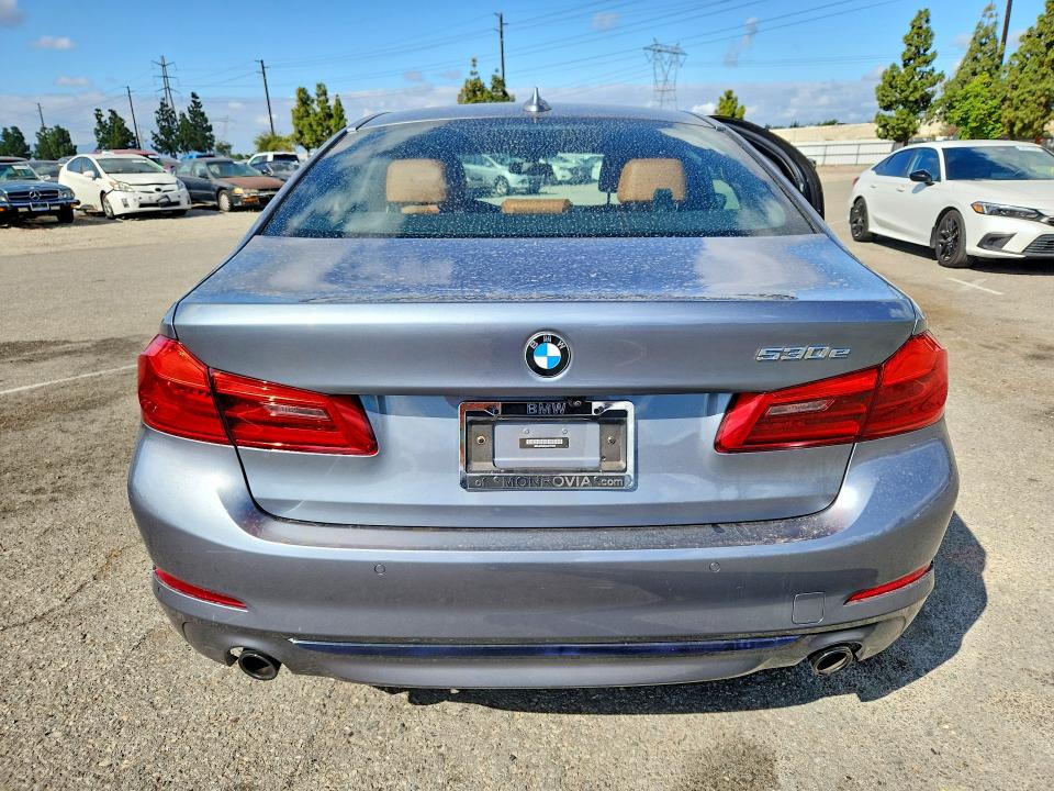 2020 Bmw 530e მანქანა იყიდება აუქციონზე, vin: WBAJA9C0XLCD72840, აუქციონის ნომერი: 55066306