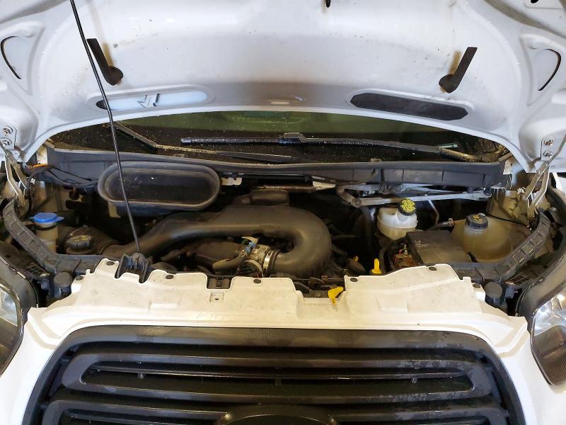 54311346 :رقم المزاد ، 1FTYE1ZM6KKB43977 vin ، 2019 Ford Transit مزاد بيع