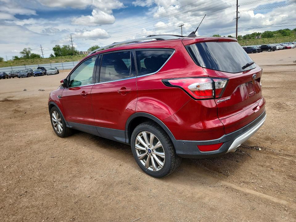 55119056 :رقم المزاد ، 1FMCU9J95JUD29947 vin ، 2018 Ford Escape مزاد بيع