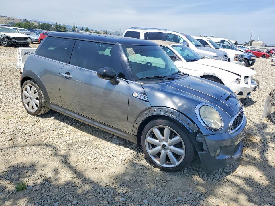 Продаж на аукціоні авто 2010 Mini Cooper, vin: WMWMF7C51ATX45580, номер лоту: 52239206