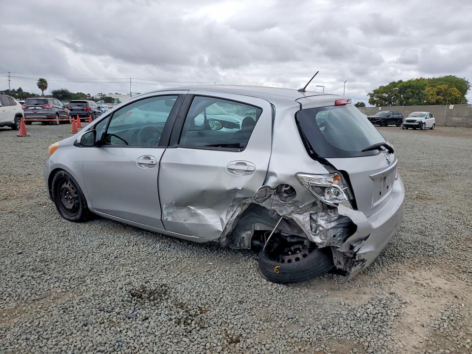 2014 Toyota Yaris მანქანა იყიდება აუქციონზე, vin: VNKKTUD38EA008819, აუქციონის ნომერი: 55019636