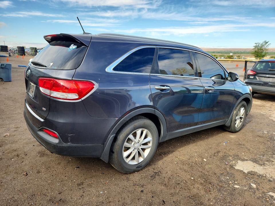 2017 Kia Sorento მანქანა იყიდება აუქციონზე, vin: 5XYPG4A33HG322986, აუქციონის ნომერი: 54669226