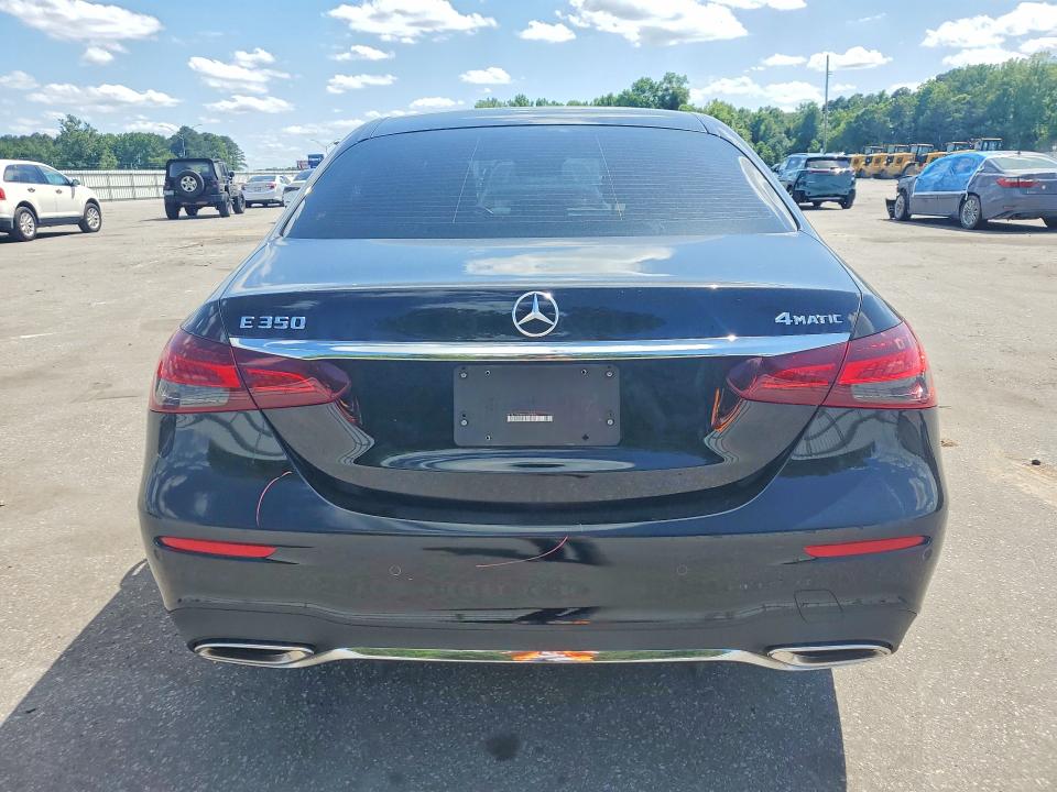 2022 Mercedes-benz E მანქანა იყიდება აუქციონზე, vin: W1KZF8EB8NB007875, აუქციონის ნომერი: 53379896