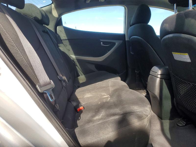 52417296 :رقم المزاد ، 5NPDH4AE5FH597623 vin ، 2015 Hyundai Elantra مزاد بيع