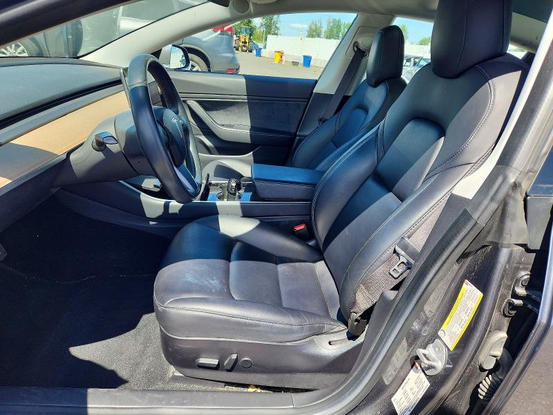 54163476 :رقم المزاد ، 5YJ3E1EB4JF089766 vin ، 2018 Tesla Model 3 مزاد بيع