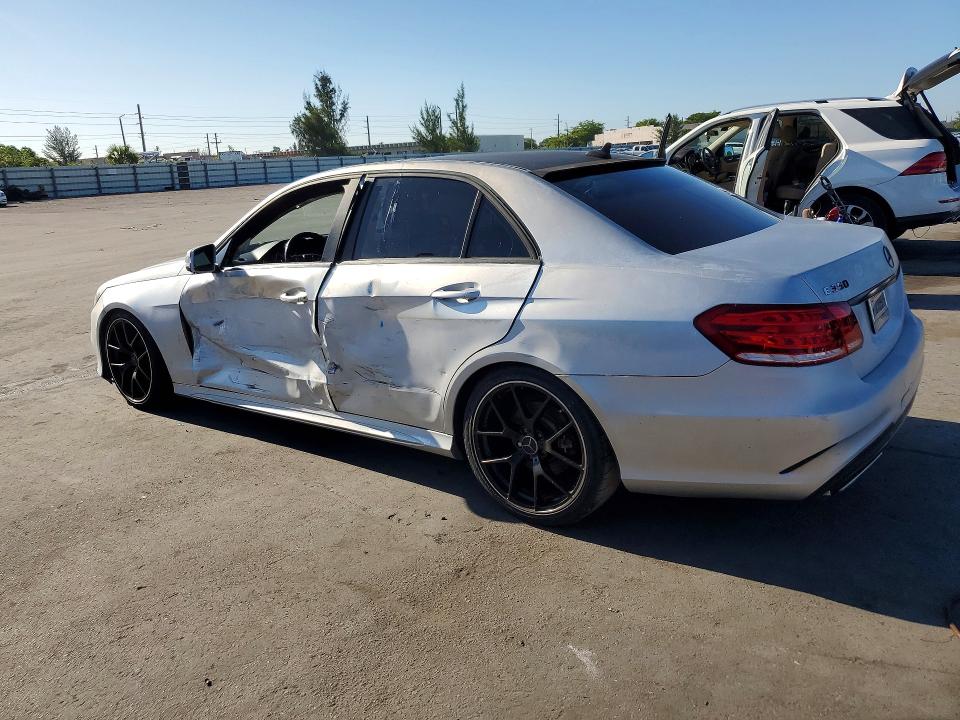 52659636 :رقم المزاد ، WDDHF5KB1EA818566 vin ، 2014 Mercedes-benz E مزاد بيع