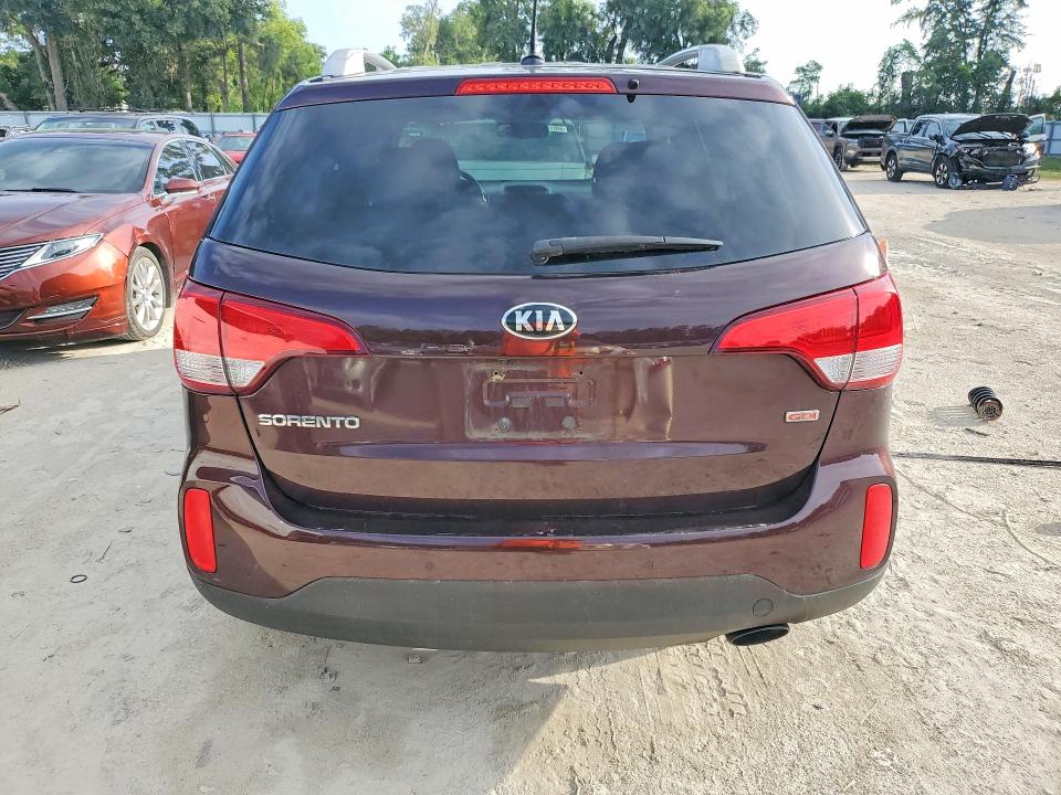 55109856 :رقم المزاد ، 5XYKTCA60FG585752 vin ، 2015 Kia Sorento مزاد بيع