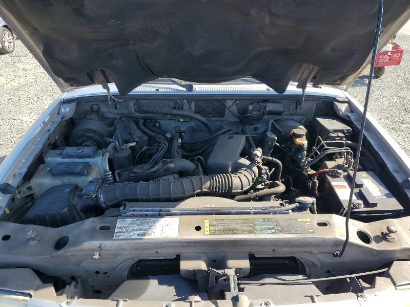 Aukcja sprzedaży 2003 Mazda B3000, vin: 4F4YR16V13TM15985, numer aukcji: 51886846