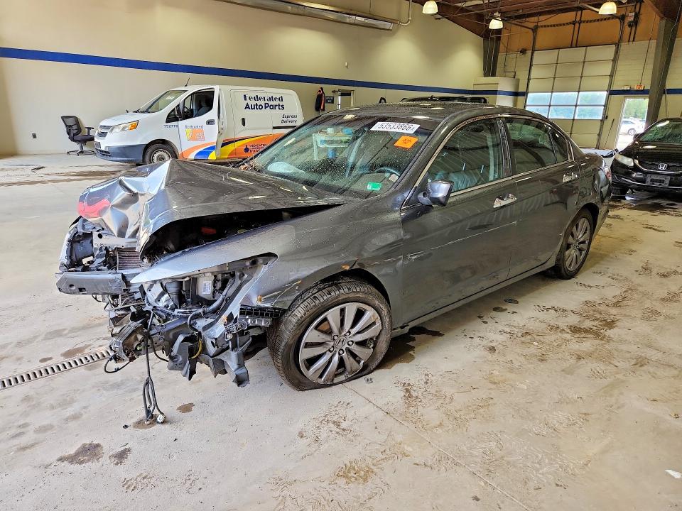 2012 Honda Accord მანქანა იყიდება აუქციონზე, vin: 1HGCP3F83CA017723, აუქციონის ნომერი: 53533866