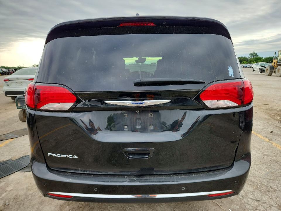 54147456 :رقم المزاد ، 2C4RC1EG0JR321702 vin ، 2018 Chrysler Pacifica مزاد بيع