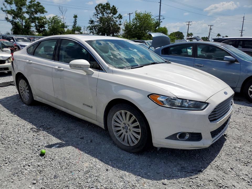 Продажа на аукционе авто 2013 Ford Fusion, vin: 3FA6P0LU6DR335201, номер лота: 52916376