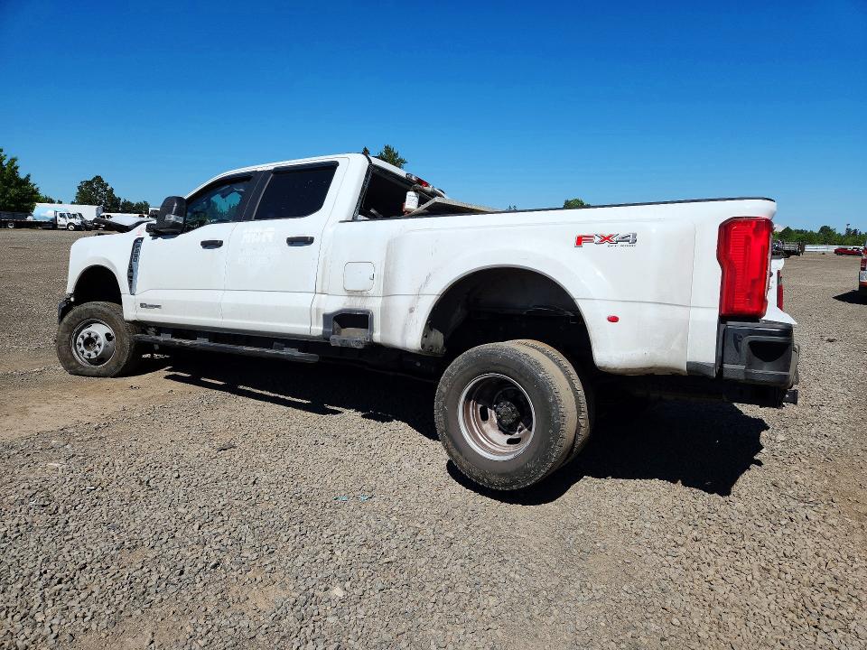 52541176 :رقم المزاد ، 1FT8W3DT3REF35606 vin ، 2024 Ford F350 مزاد بيع