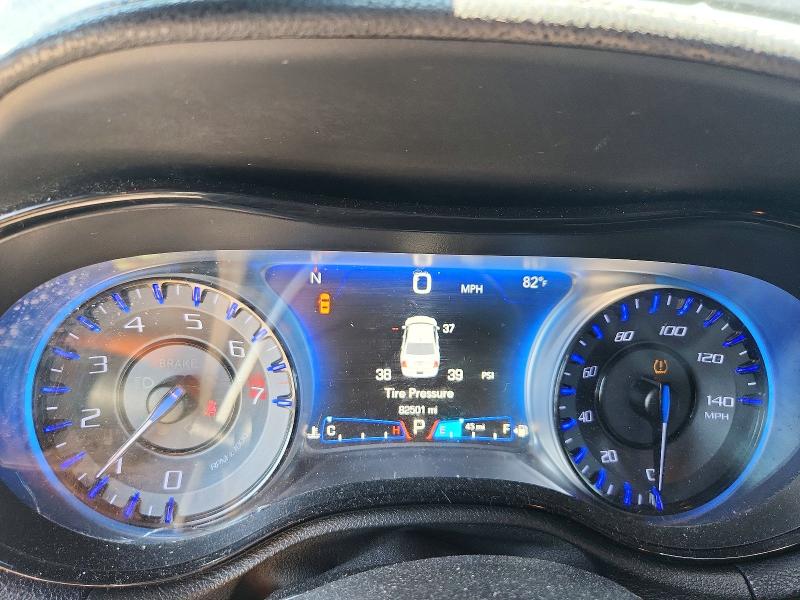 Продажа на аукционе авто 2015 Chrysler 300, vin: 2C3CCABG2FH876081, номер лота: 52963066