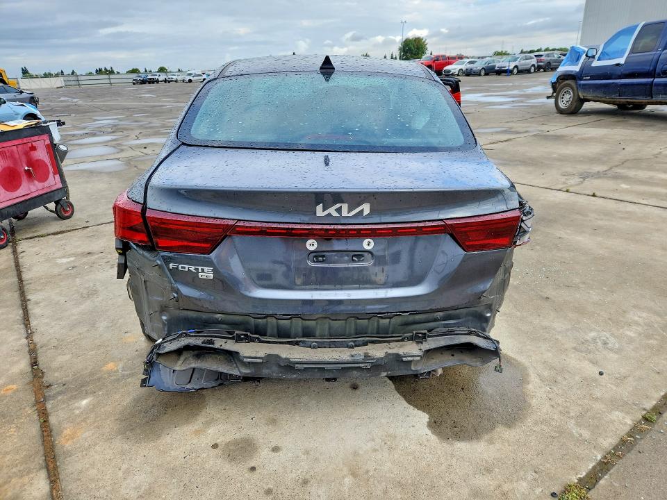 2024 Kia Forte მანქანა იყიდება აუქციონზე, vin: 3KPF24AD3RE822907, აუქციონის ნომერი: 55385586