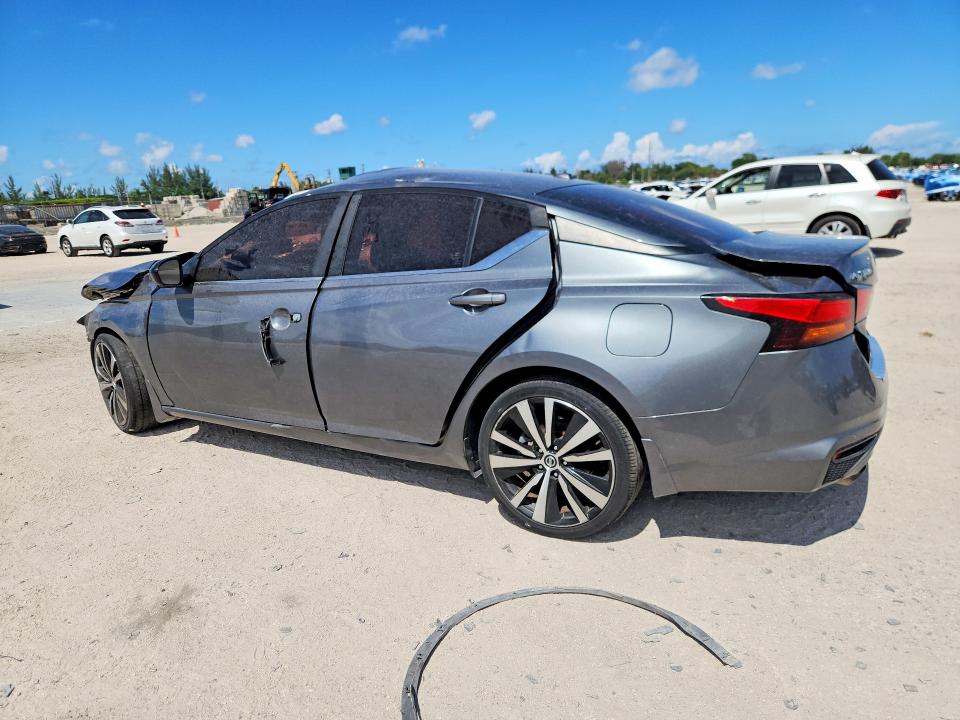 2020 Nissan Altima მანქანა იყიდება აუქციონზე, vin: 1N4BL4CW3LC259792, აუქციონის ნომერი: 54211106