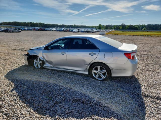 52084596 :رقم المزاد ، 4T1BF1FK5EU359362 vin ، 2014 Toyota Camry مزاد بيع