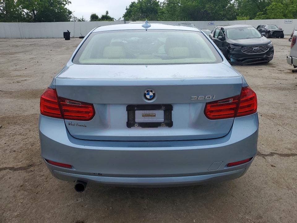 52770116 :رقم المزاد ، WBA3B1G54ENS77501 vin ، 2014 Bmw 320 مزاد بيع