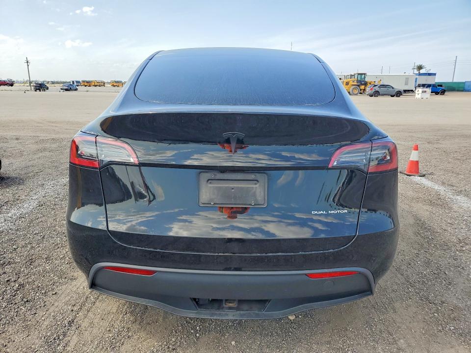 53098046 :رقم المزاد ، 7SAYGDEE4RA294317 vin ، 2024 Tesla Model Y مزاد بيع