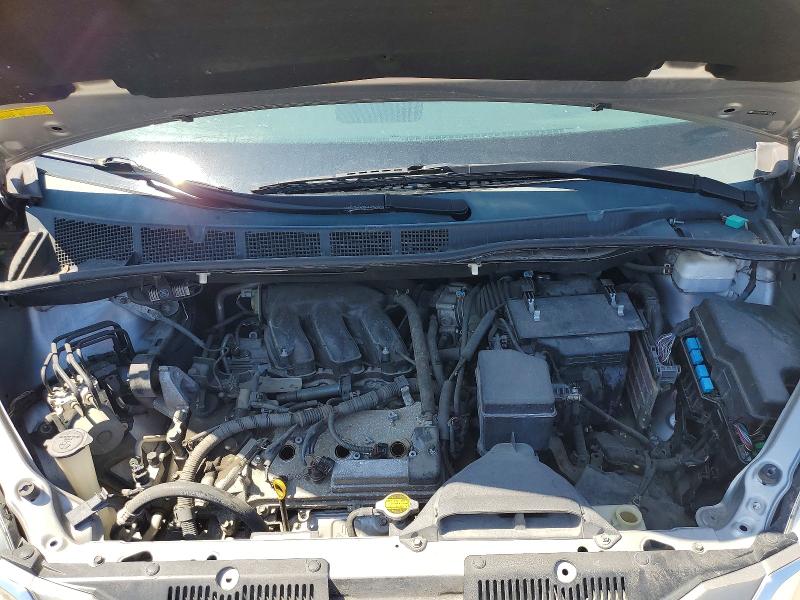 51244106 :رقم المزاد ، 5TDYK3DCXBS104773 vin ، 2011 Toyota Sienna مزاد بيع