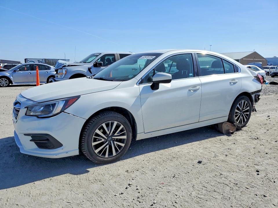 Продаж на аукціоні авто 2018 Subaru Legacy, vin: 4S3BNAC66J3012833, номер лоту: 52970726