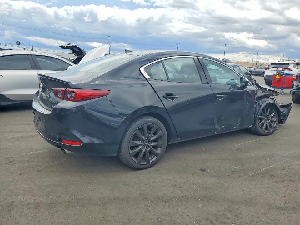 Продажа на аукционе авто 2025 Mazda 3, vin: JM1BPBEYXS1763915, номер лота: 52257476