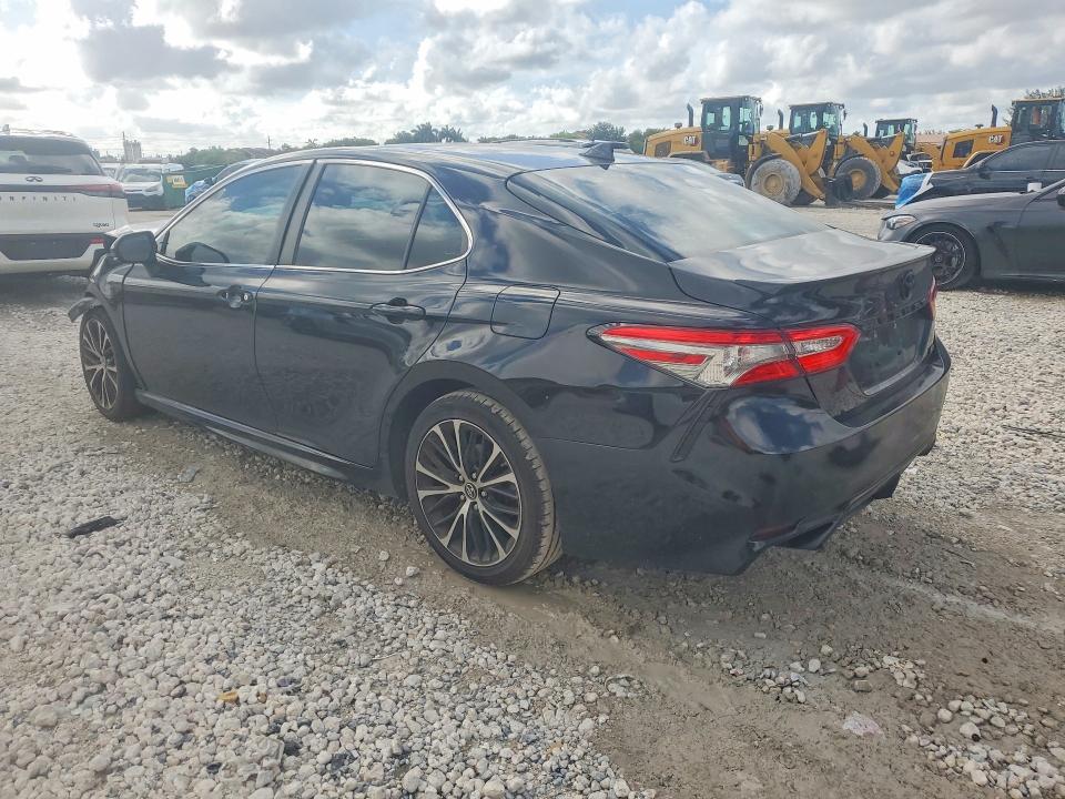 2019 Toyota Camry მანქანა იყიდება აუქციონზე, vin: 4T1B11HK9KU224652, აუქციონის ნომერი: 54447956