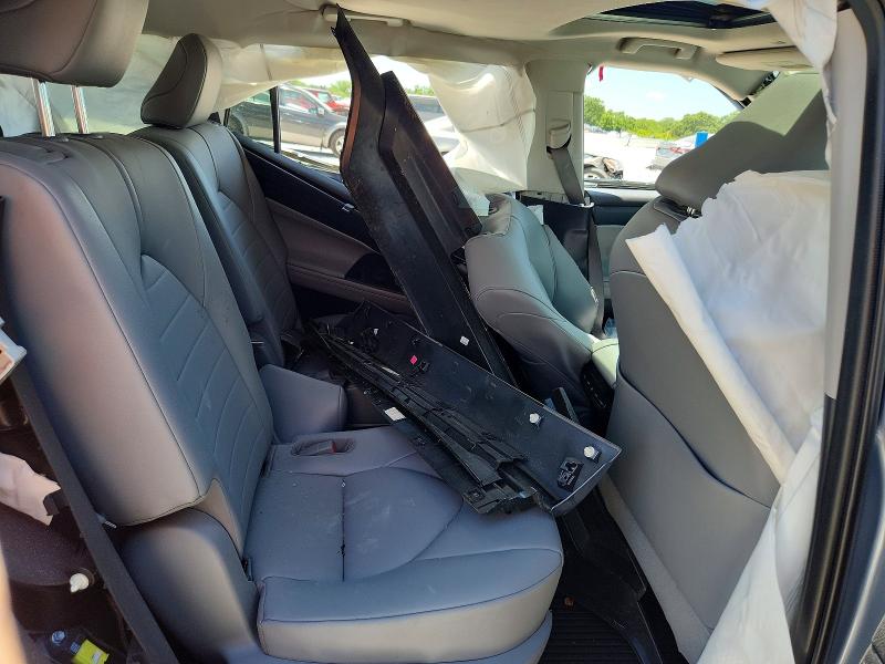 53602896 :رقم المزاد ، 5TDGZRAH9MS081032 vin ، 2021 Toyota Highlander مزاد بيع
