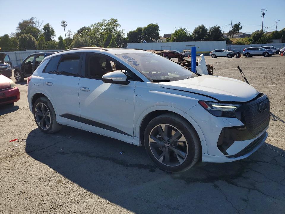 Продажа на аукционе авто 2024 Audi Q4 E-tron, vin: WA1MUBFZ3RP038666, номер лота: 54411666