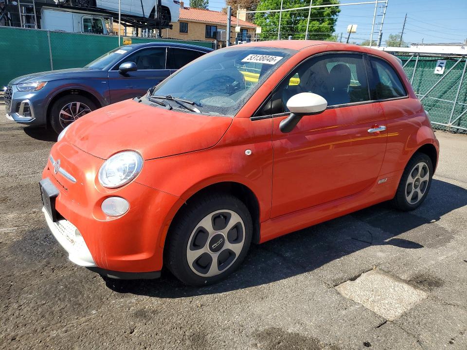 Продажа на аукционе авто 2015 Fiat 500, vin: 3C3CFFGE0FT656991, номер лота: 53138046