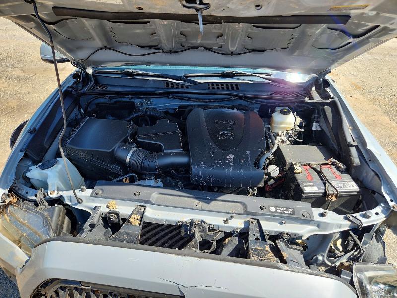 Продаж на аукціоні авто 2018 Toyota Tacoma, vin: 3TMCZ5AN3JM152606, номер лоту: 53526896