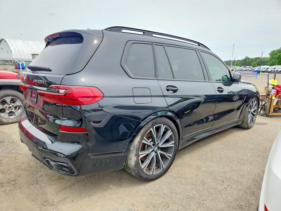 55349536 :رقم المزاد ، 5UXCX6C08M9H52376 vin ، 2021 Bmw X7 مزاد بيع