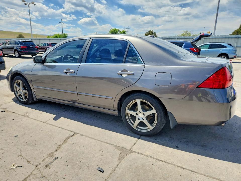 2006 Honda Accord მანქანა იყიდება აუქციონზე, vin: 1HGCM66826A063607, აუქციონის ნომერი: 53452646