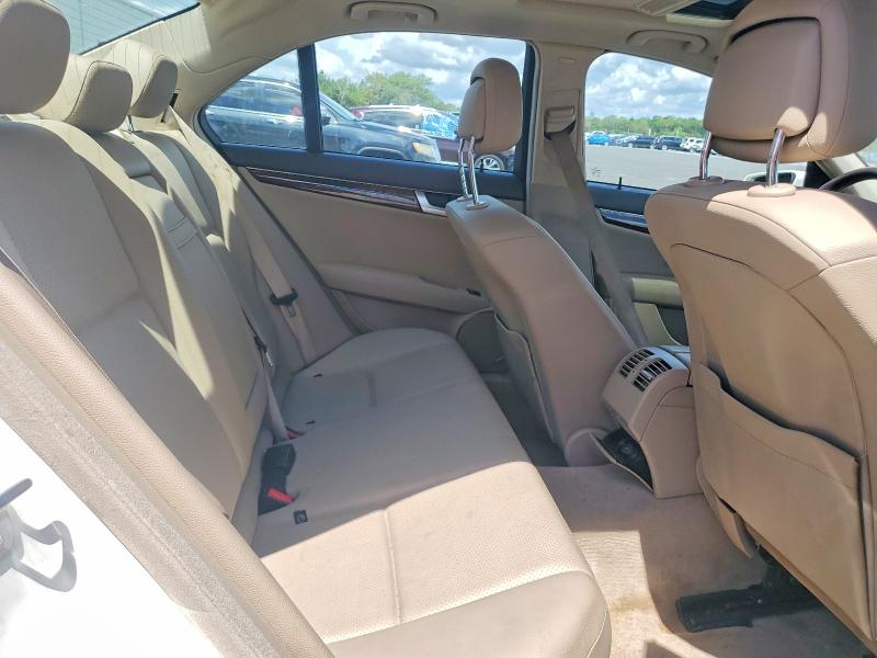 54543536 :رقم المزاد ، WDDGF8BBXCR239684 vin ، 2012 Mercedes-benz C مزاد بيع